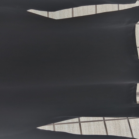 Ladies black small cold beer under armor long sleeve top fitted - Picture 4 of 8